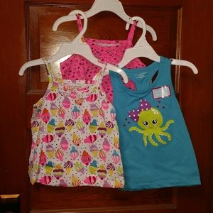 Girl's tank tops